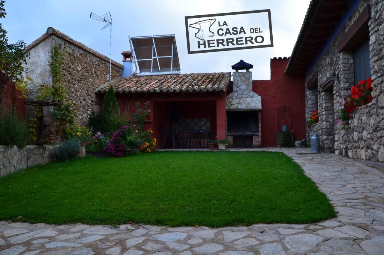 La Casa Del Herrero El Poyo 外观 照片