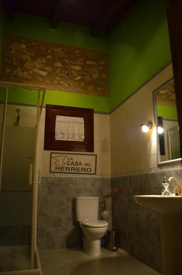 La Casa Del Herrero El Poyo 外观 照片